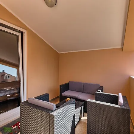 Jendrusa Διαμέρισμα