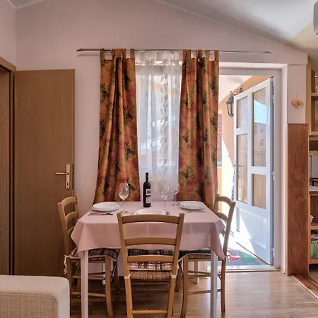 Jendrusa Apartment *