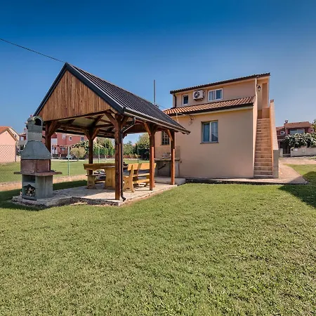 Apartamento Jendrusa *